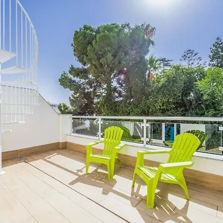 Sleeps 6 With Pool Air Con And Wifi Villa